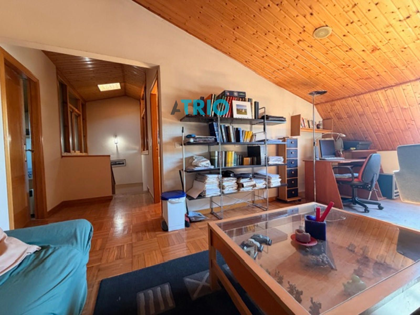 chalet en burgos · barrios 299900€