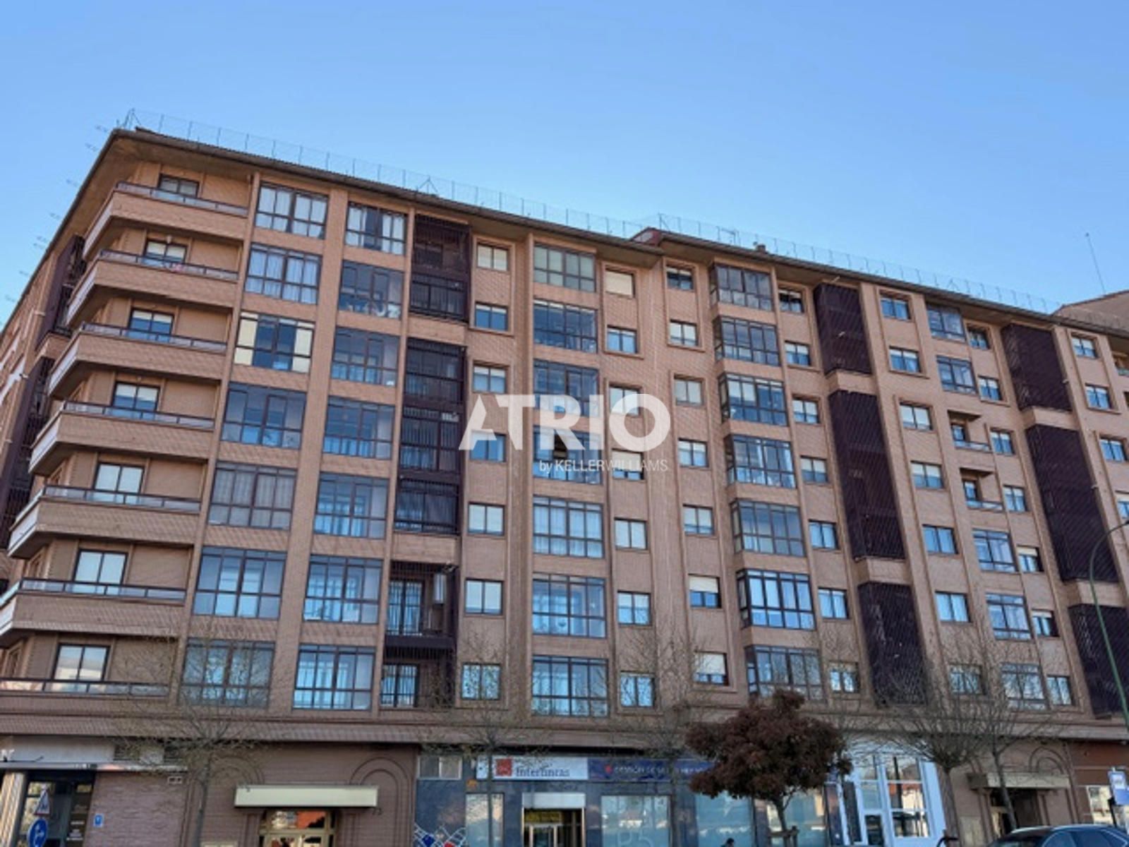 pisos en burgos ·  750€