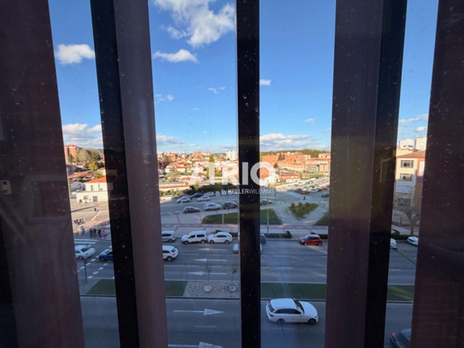 pisos en burgos ·  750€