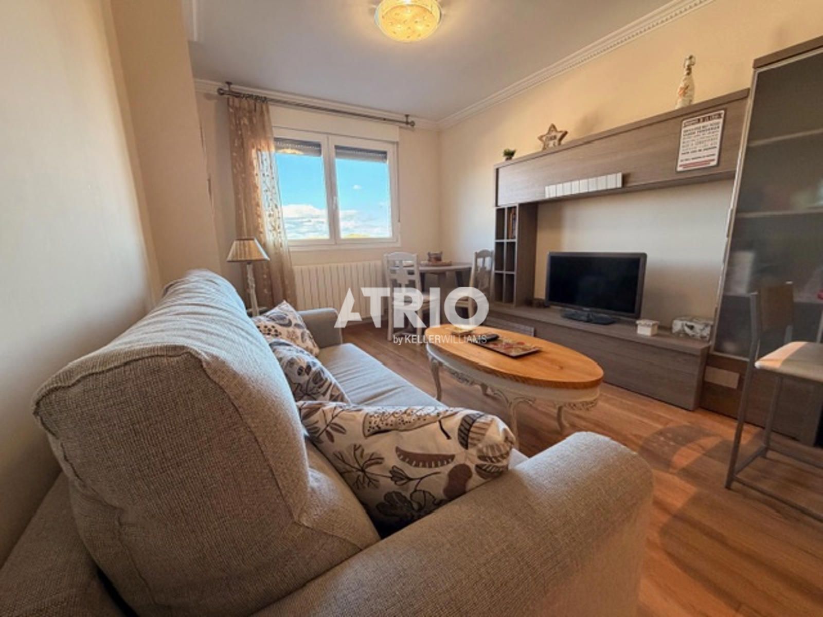 pisos en burgos ·  750€