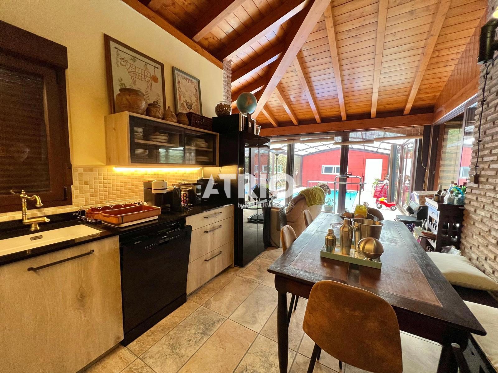 chalet en arcos-de-la-llana ·  360000€