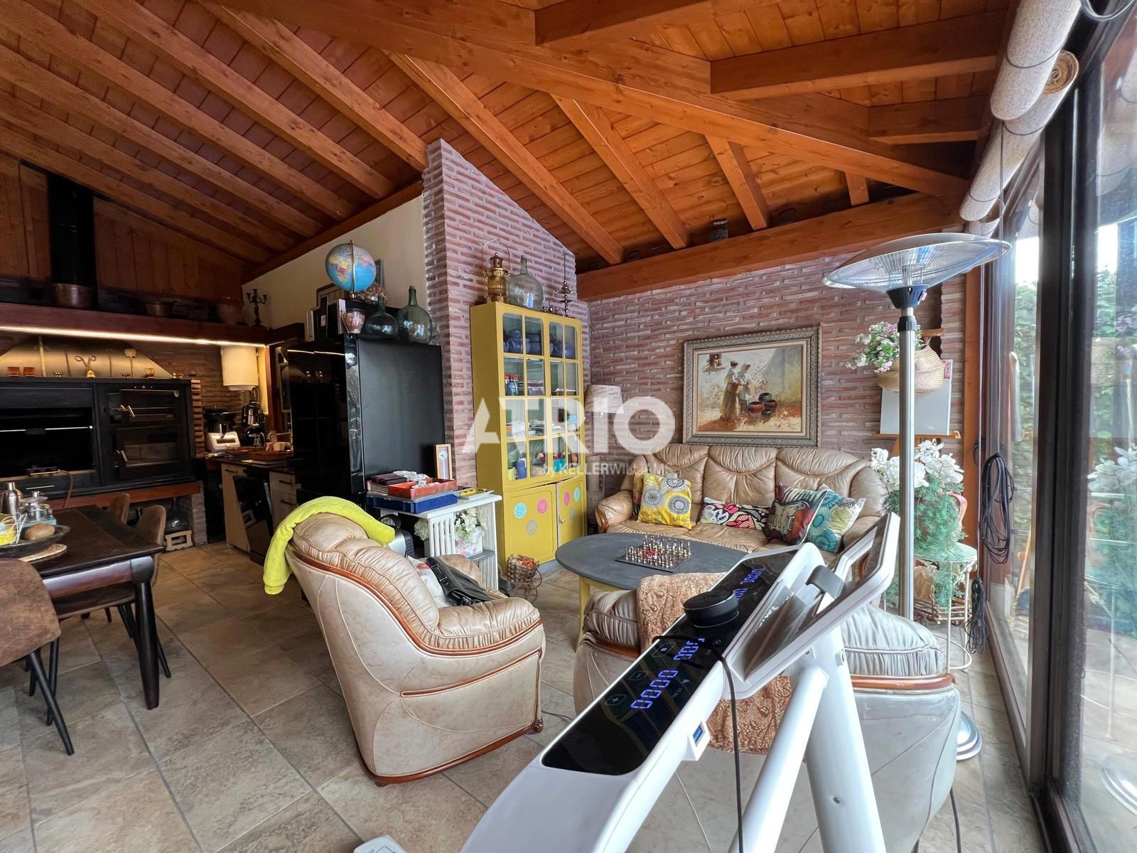 chalet en arcos-de-la-llana ·  360000€