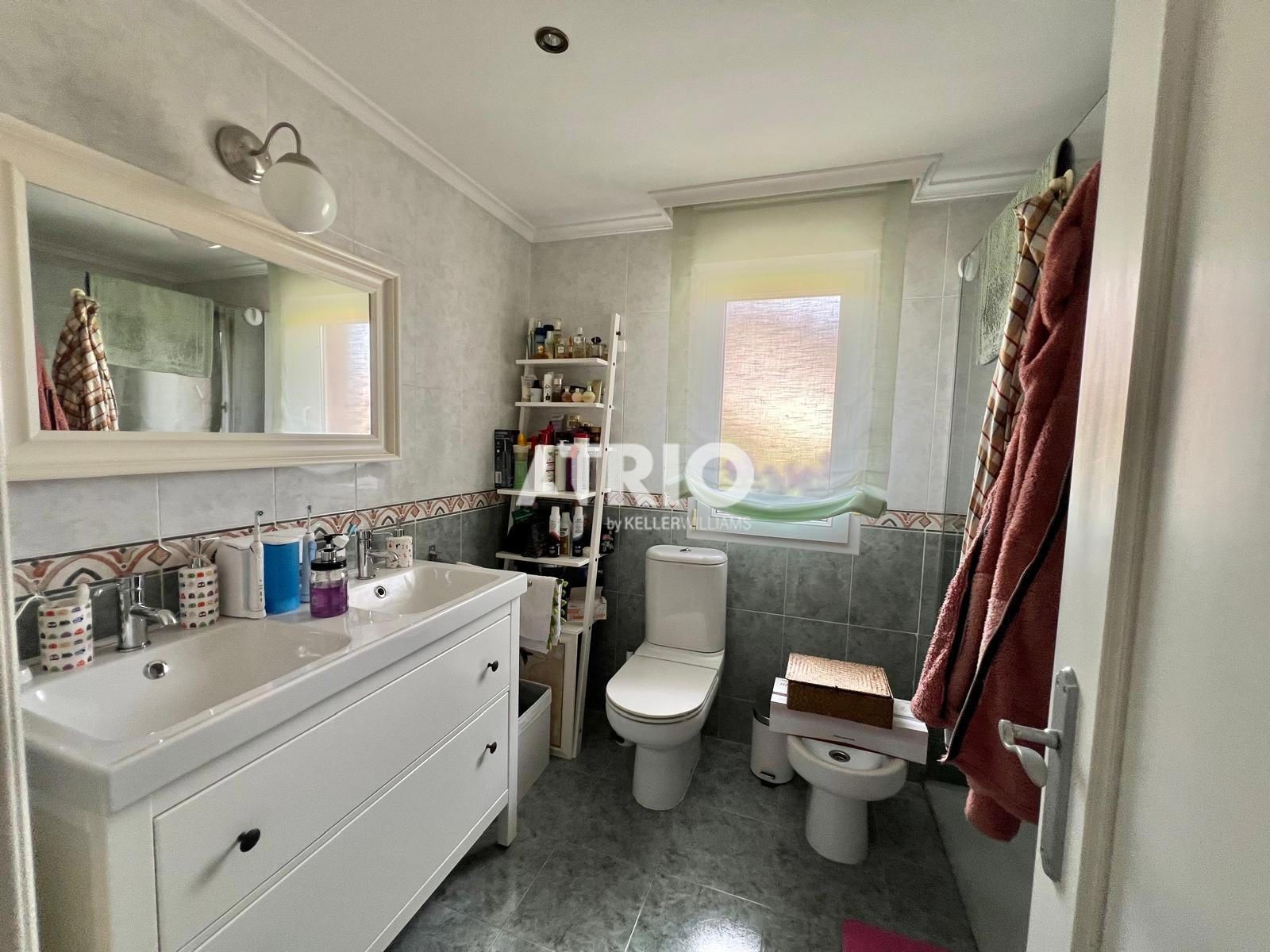 chalet en arcos-de-la-llana ·  360000€