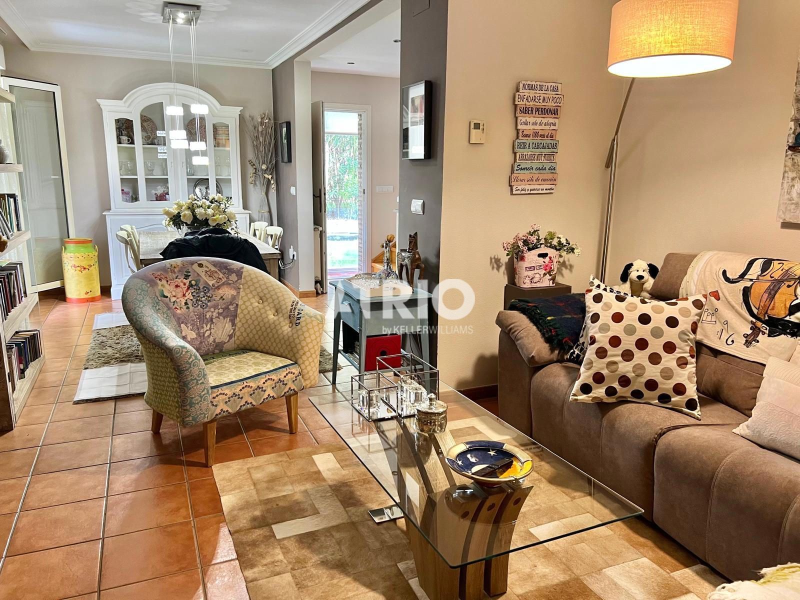 chalet en arcos-de-la-llana ·  360000€