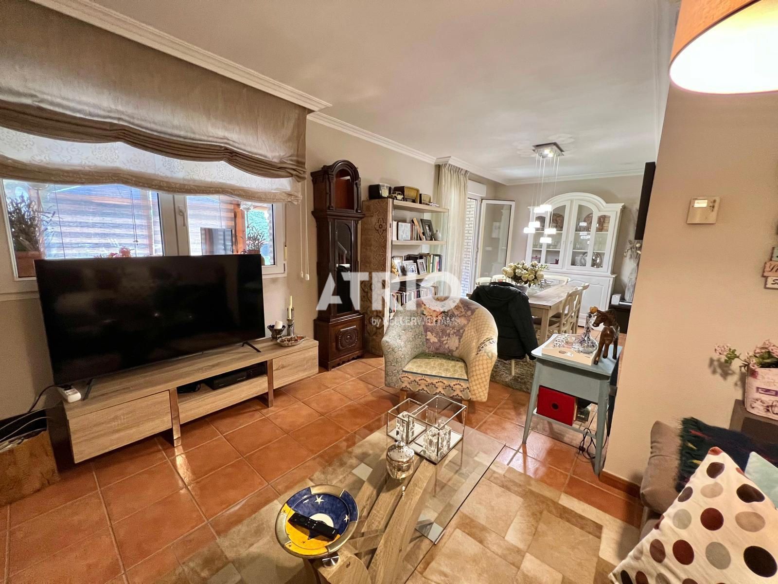 chalet en arcos-de-la-llana ·  360000€