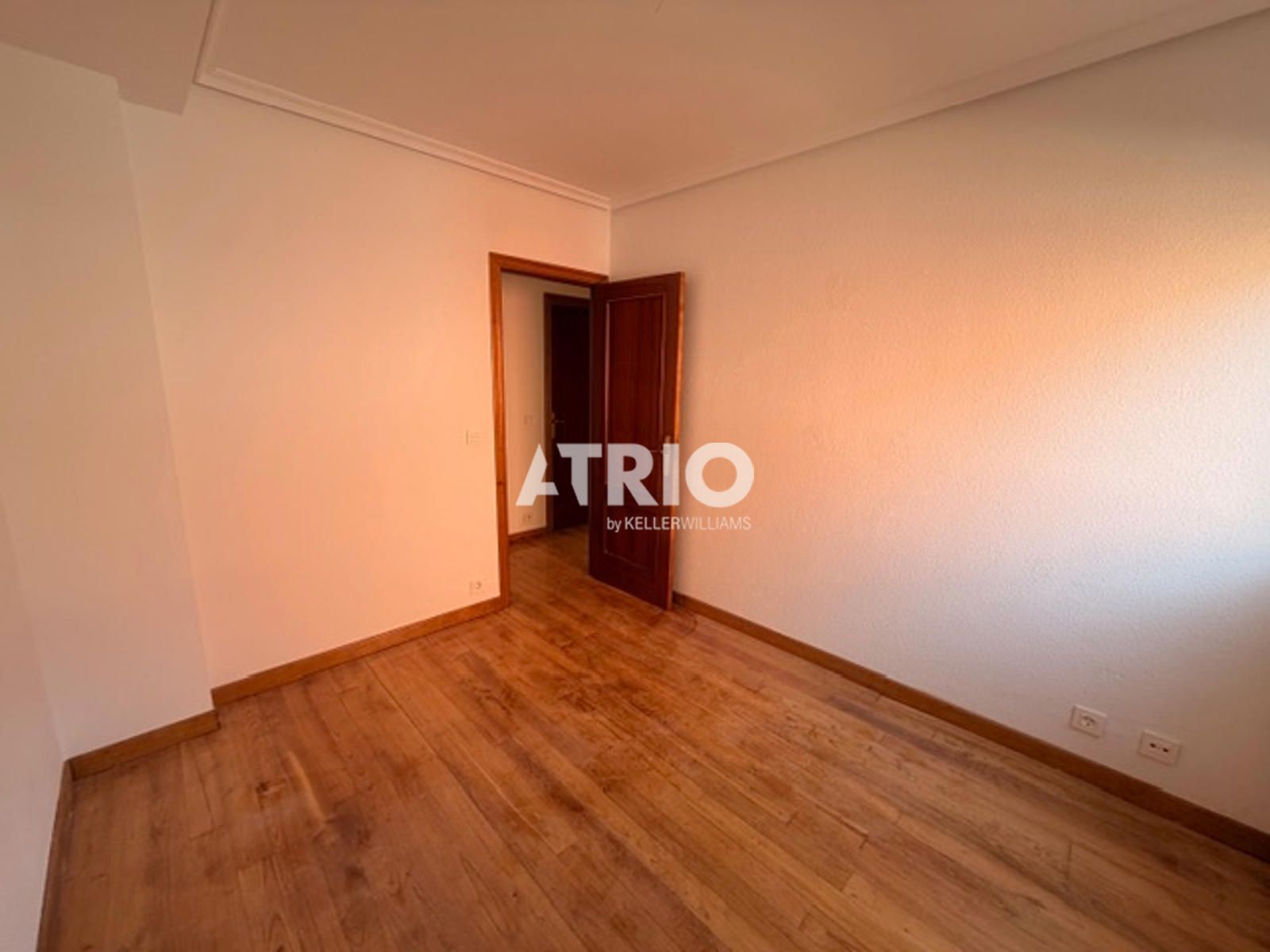 pisos en burgos · centro-3 299000€