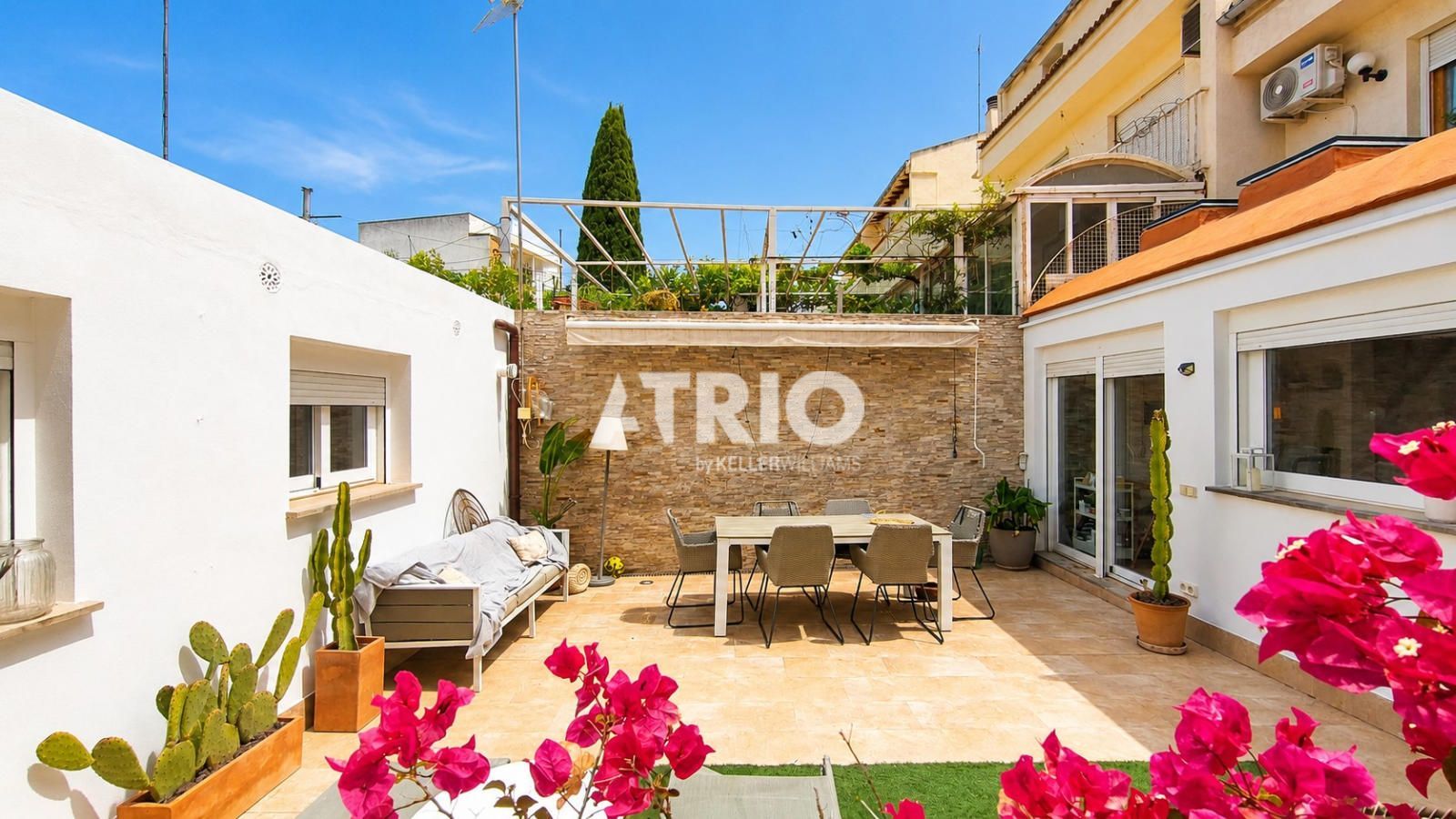 chalet en palma-de-mallorca · pueblo-espanol 1400000€