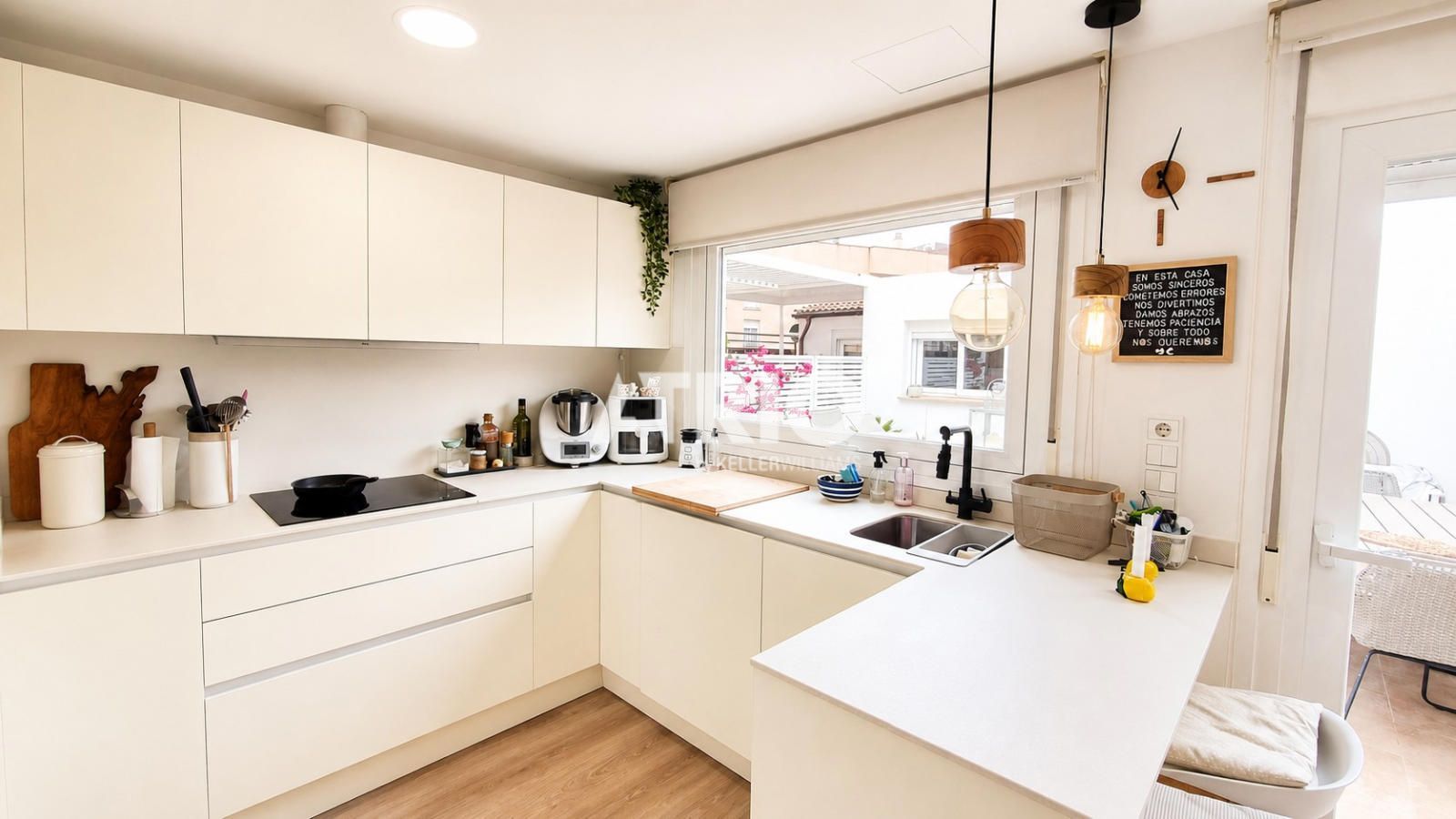 chalet en palma-de-mallorca · pueblo-espanol 1400000€