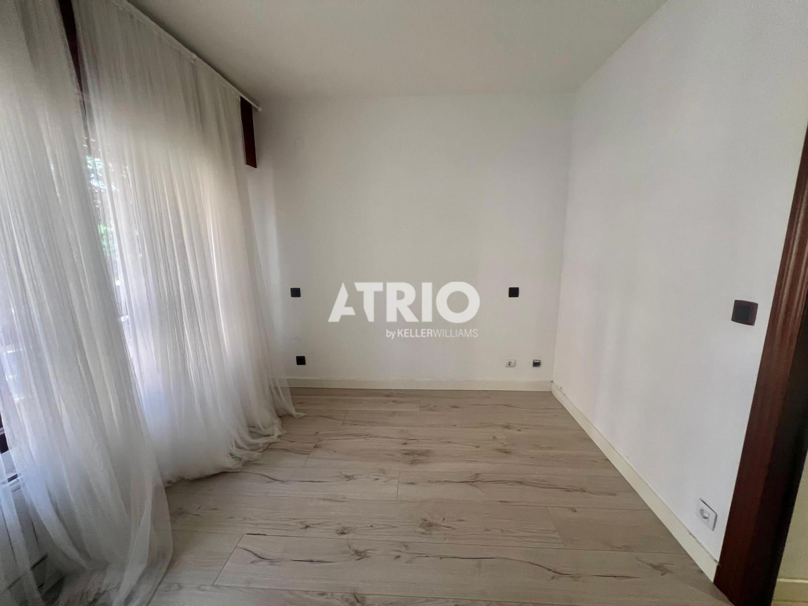 pisos en burgos ·  750€
