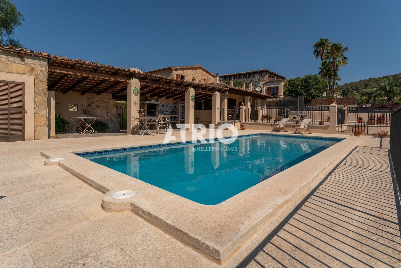 chalet en calvia · calvia-pueblo 2800000€