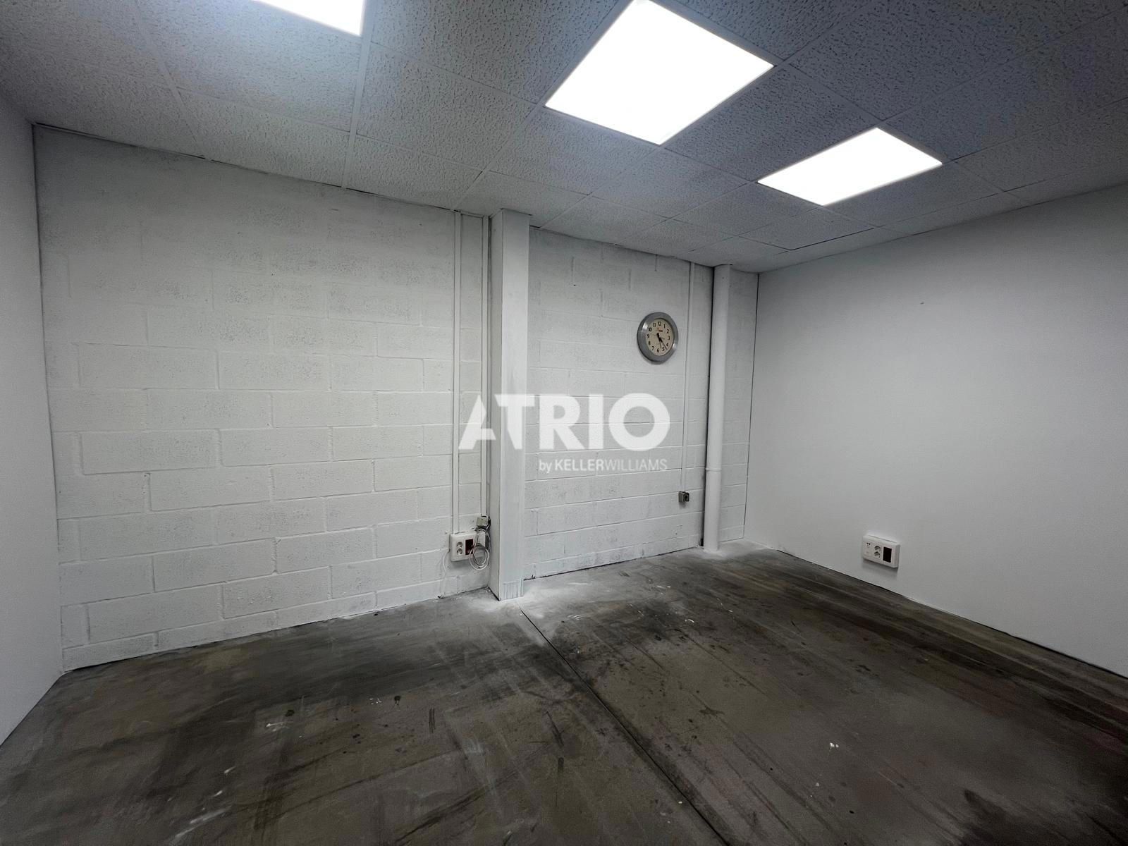 nave-industrial en burgos · universidades-3 €