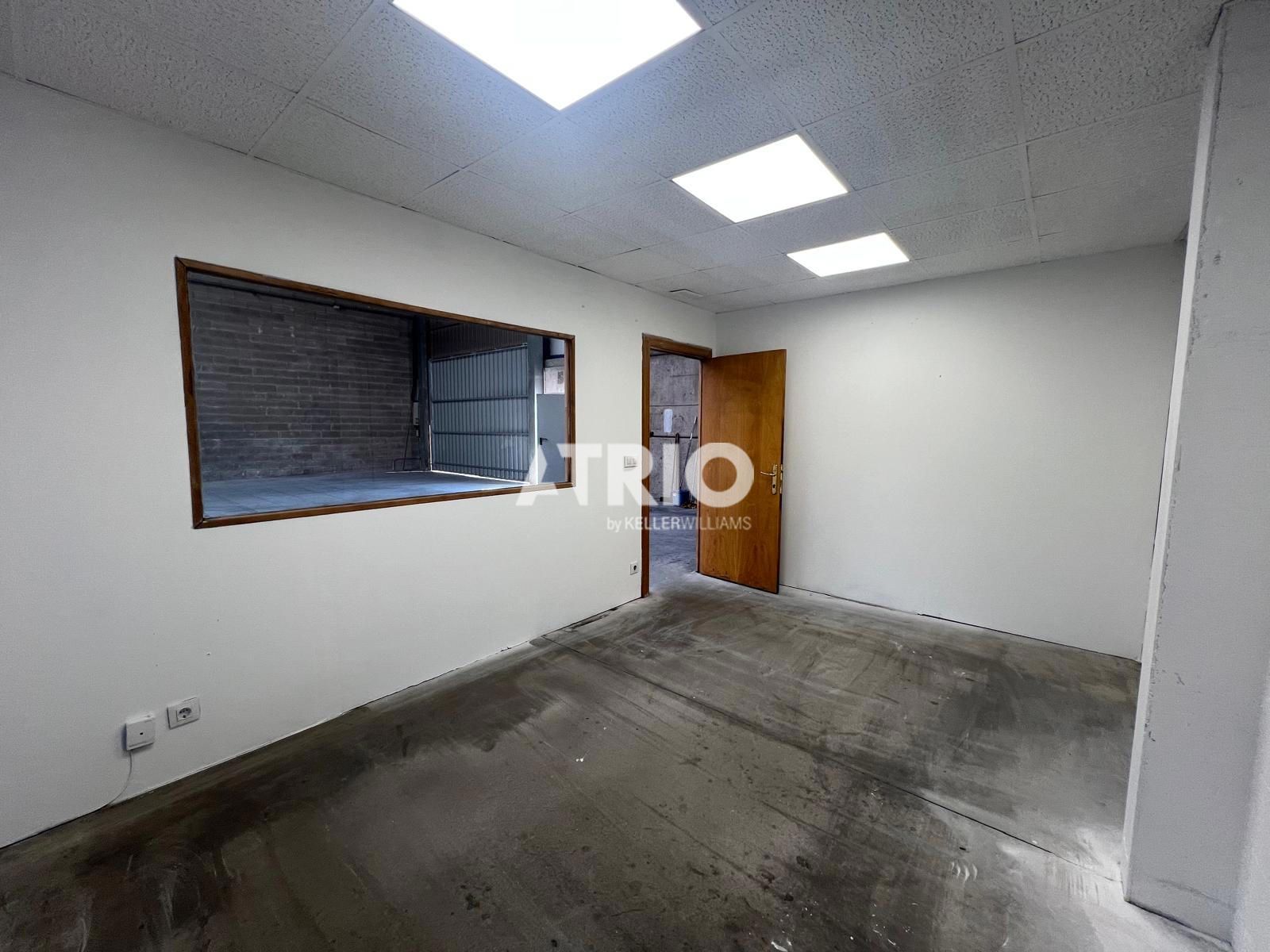 nave-industrial en burgos · universidades-3 €