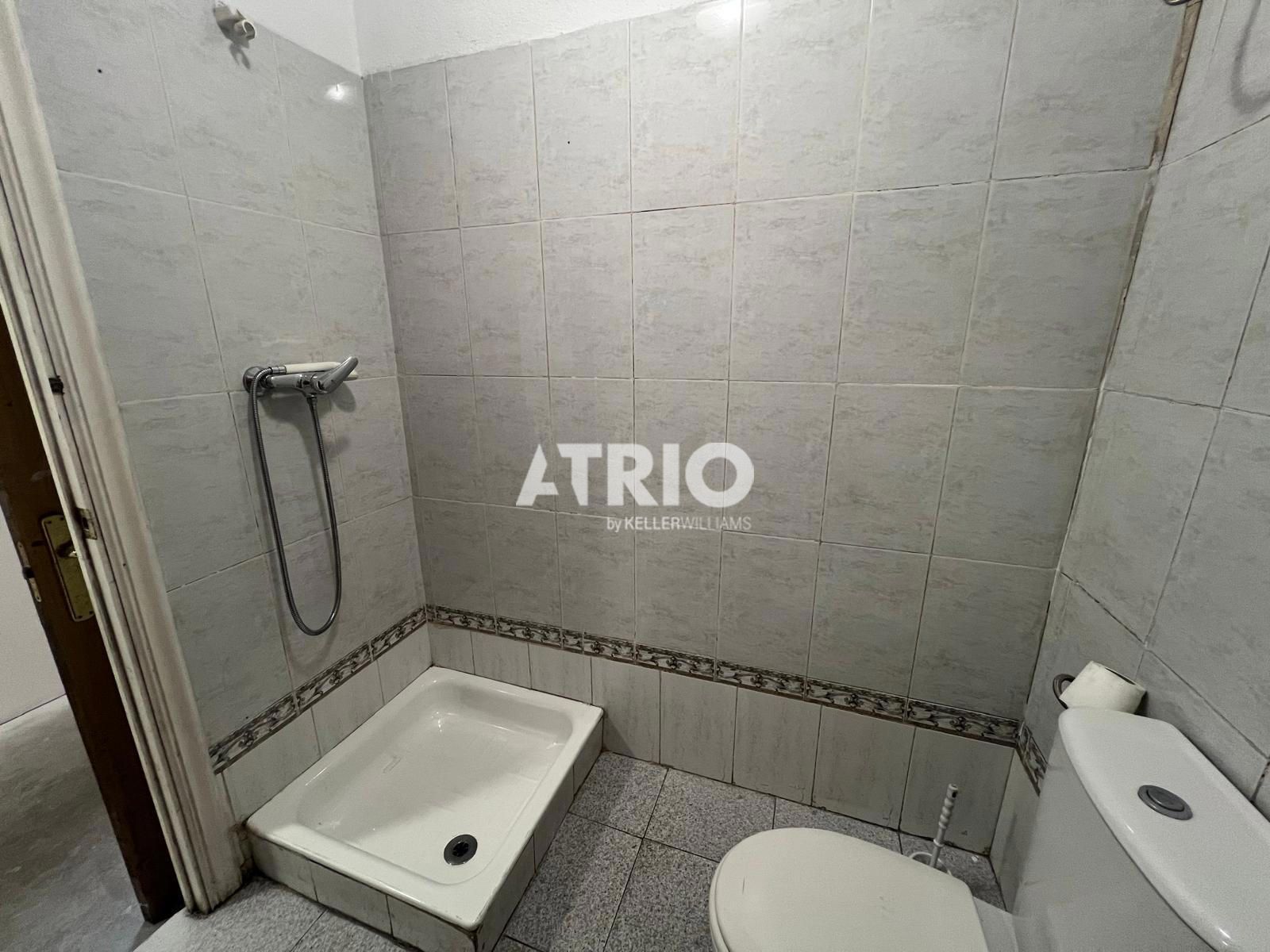 nave-industrial en burgos · universidades-3 €