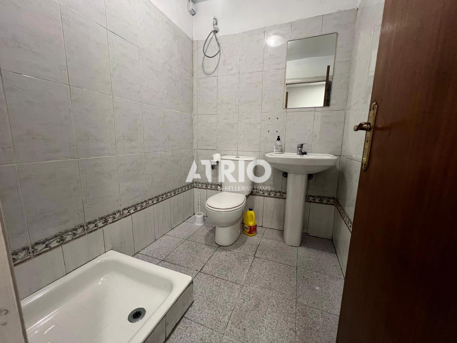 nave-industrial en burgos · universidades-3 €