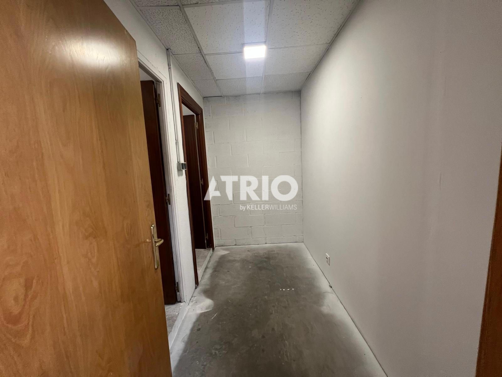 nave-industrial en burgos · universidades-3 €