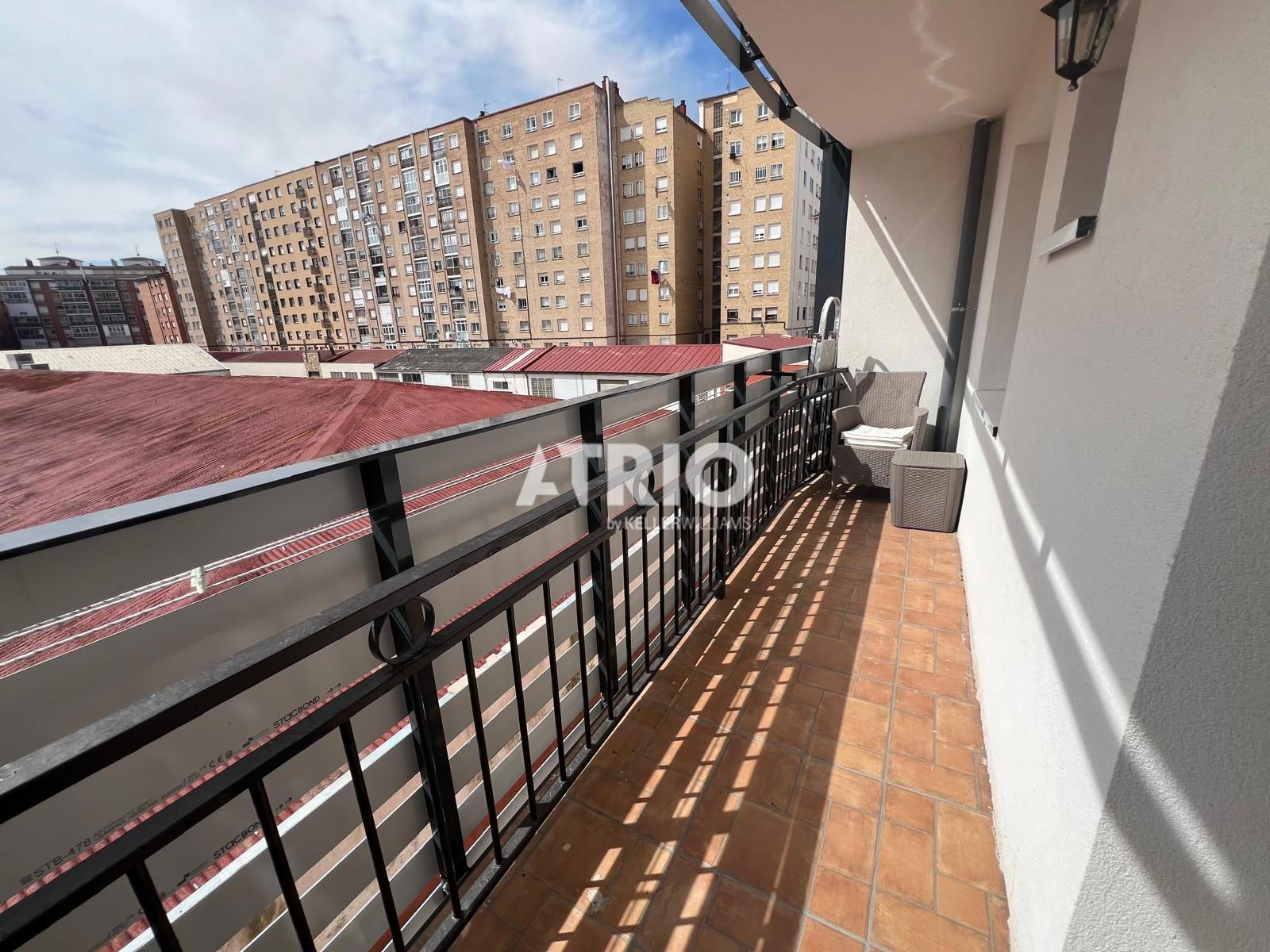 pisos en burgos ·  950€
