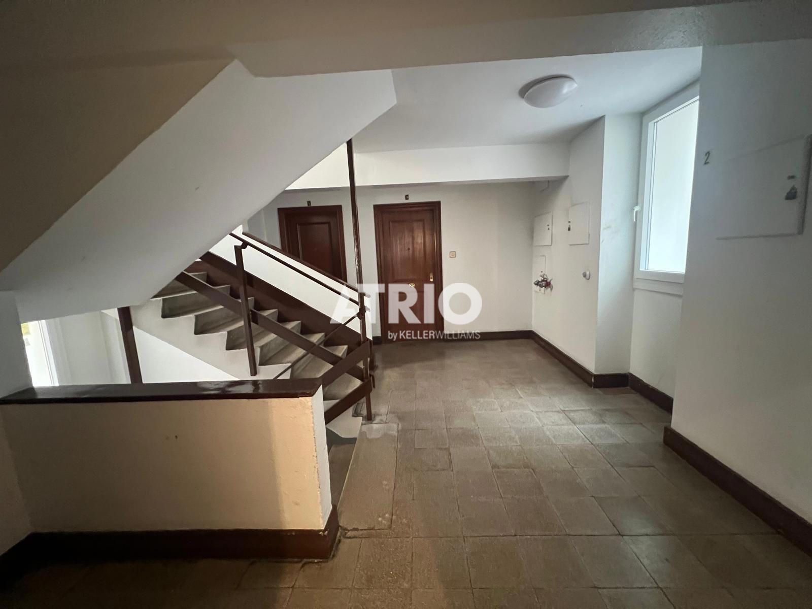 pisos en burgos ·  950€