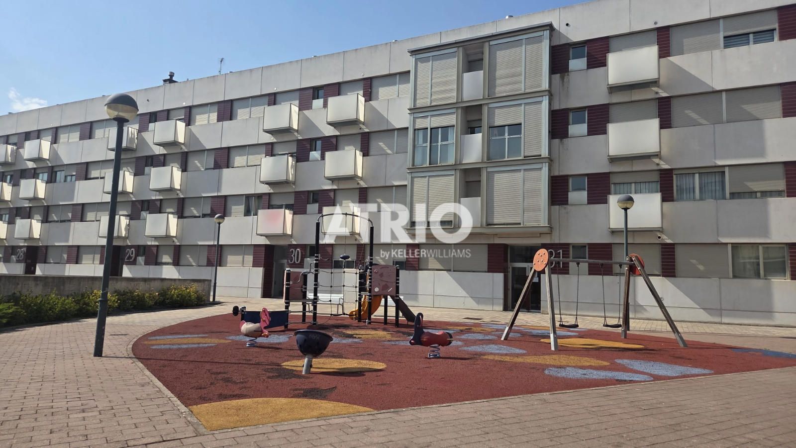 pisos en burgos · universidades-2 239000€
