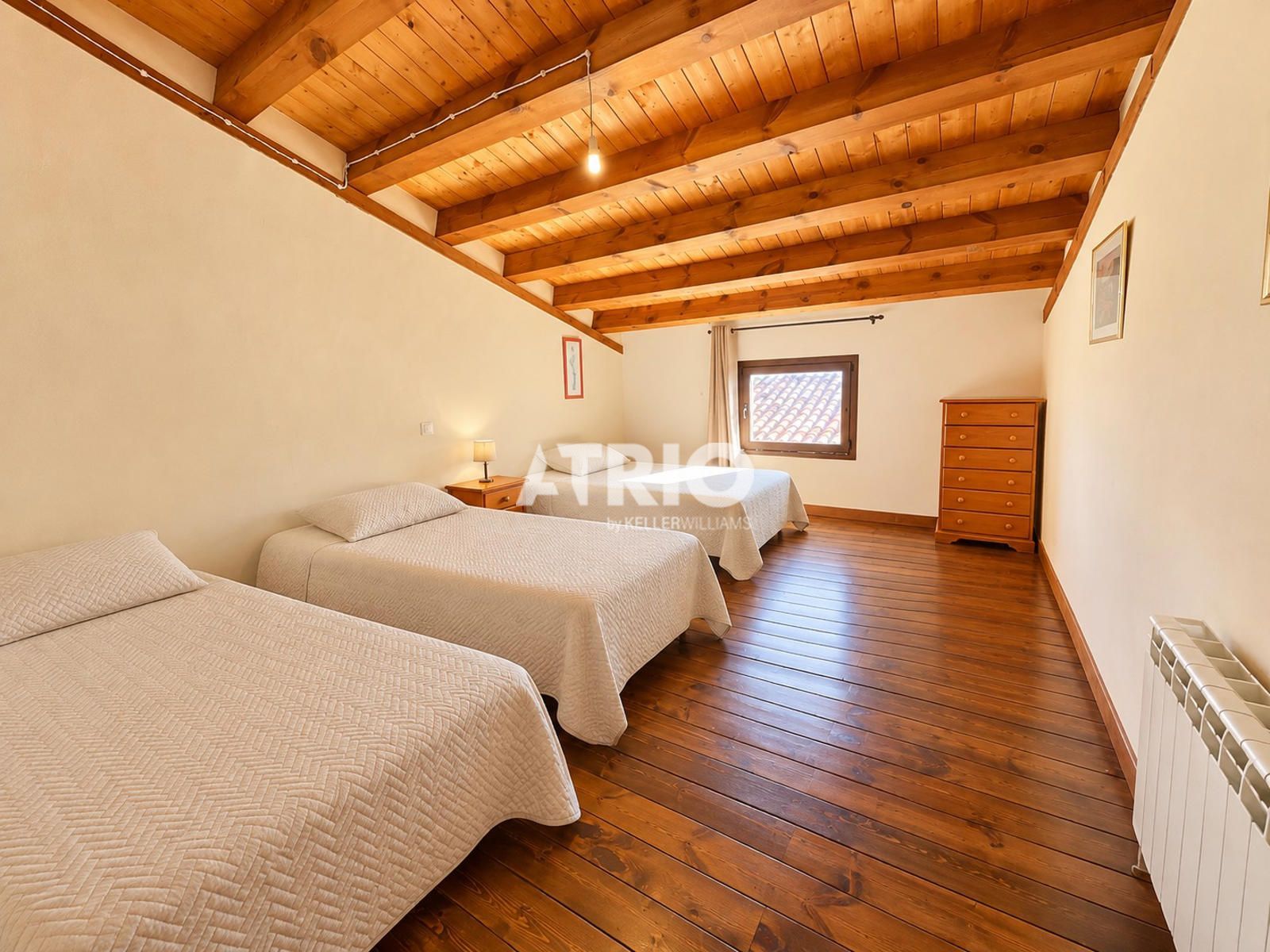 chalet en castrojeriz ·  230000€