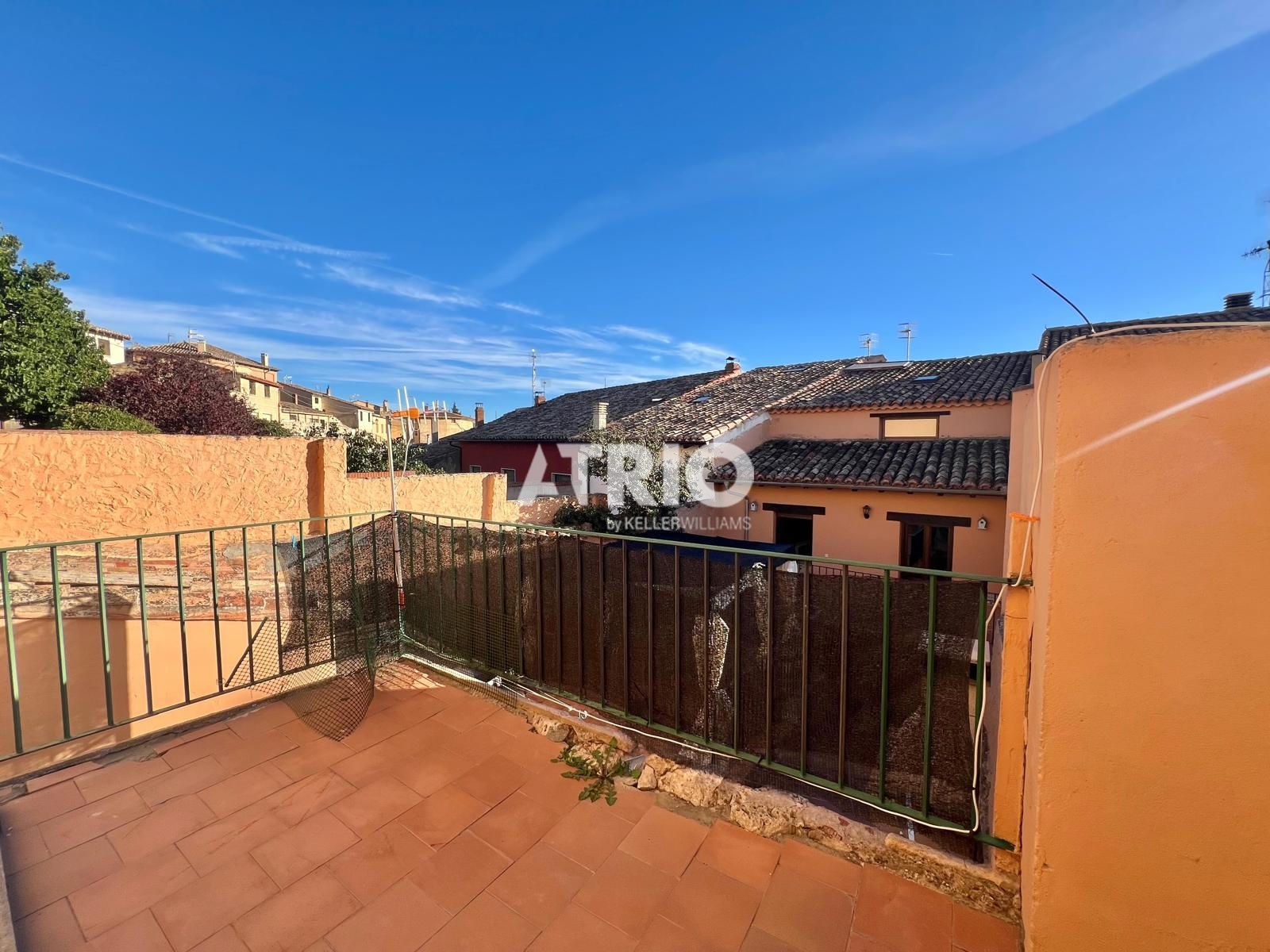chalet en castrojeriz ·  230000€