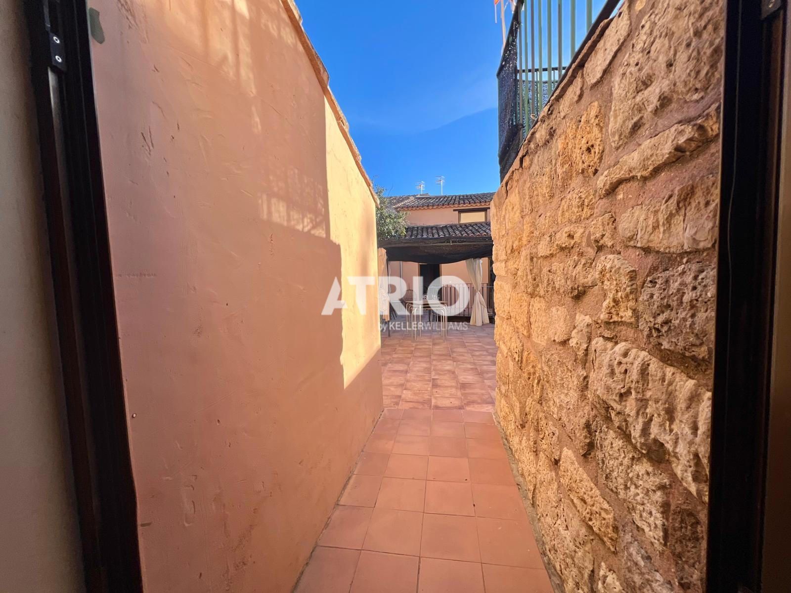 chalet en castrojeriz ·  230000€