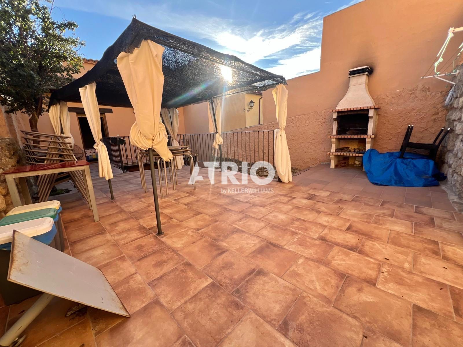 chalet en castrojeriz ·  230000€
