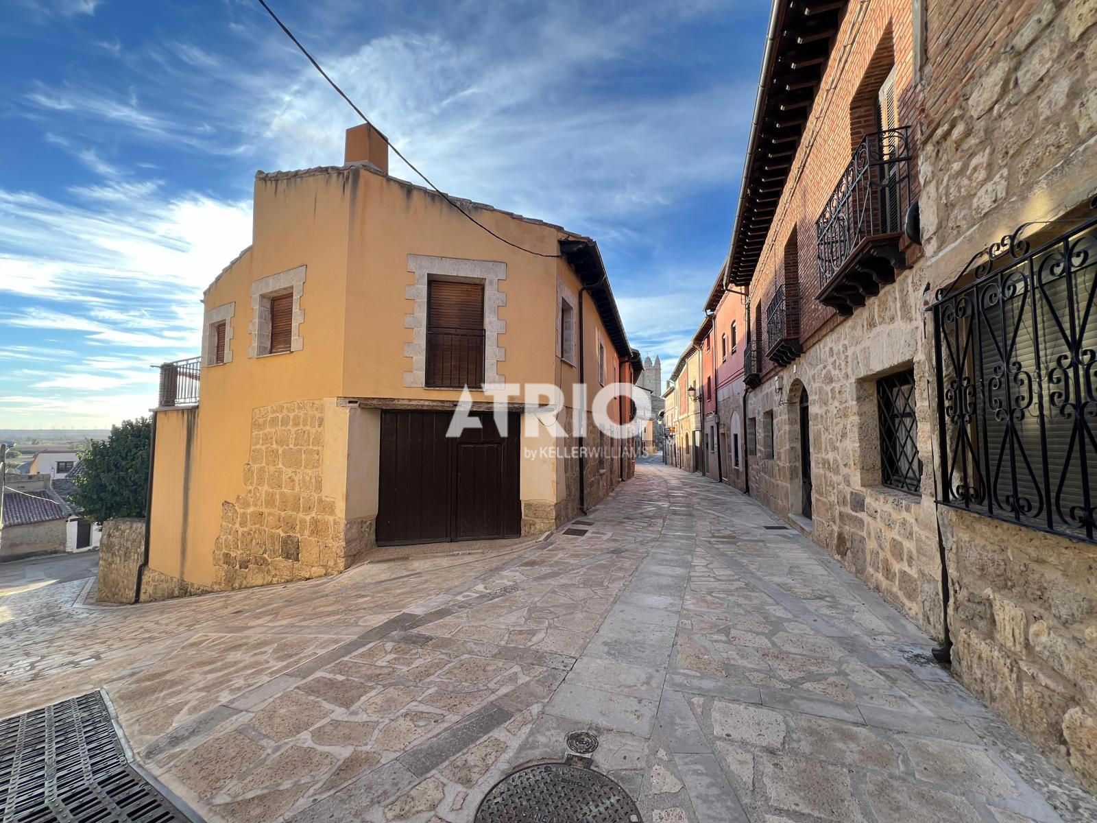 chalet en castrojeriz ·  230000€