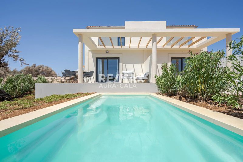 Townhouse for sale Cala Romantica, Baleares. Ref: 1586. RE/MAX AURA