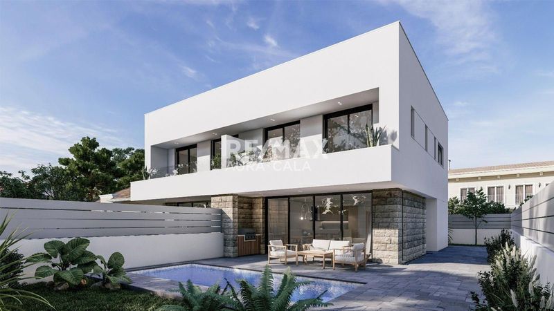 Townhouse for sale Santa Margalida, Baleares. Ref: 2078. RE/MAX AURA