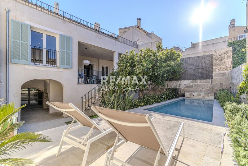 Townhouse for sale Capdepera, Baleares. Ref: 2106. RE/MAX AURA