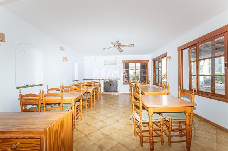 Comercial Premise for sale Santanyi, Baleares. Ref: 2236. RE/MAX AURA