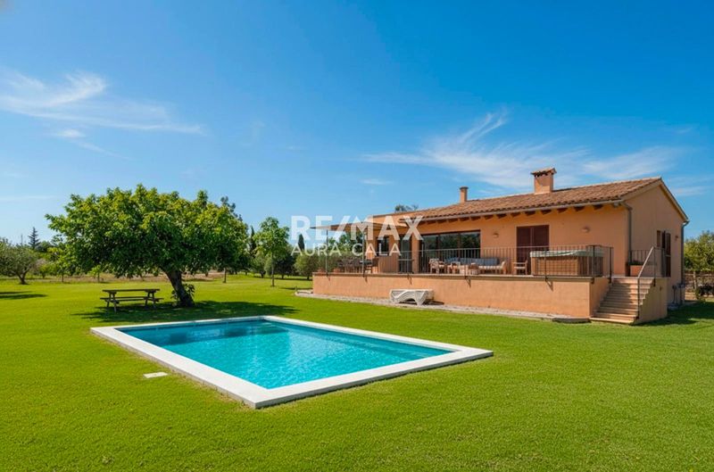 Chalet Independiente en alquiler Canyamel, Baleares. Ref: 2251. RE/MAX AURA