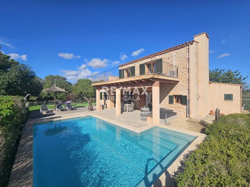 Casa en alquiler Arta, Baleares. Ref: 2252. RE/MAX AURA