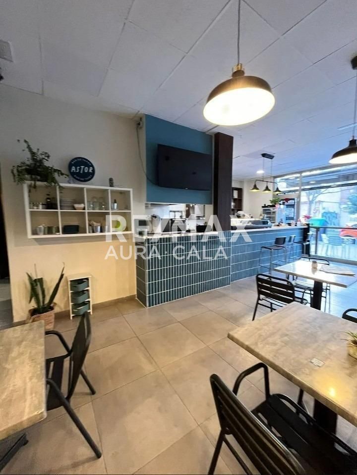 Local Comercial en venta y alquiler Palma De Mallorca, Baleares. Ref: 2262. RE/MAX AURA