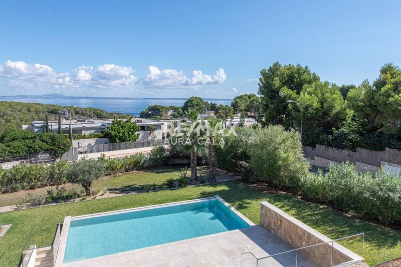 Chalet Independiente en venta Calvià, Baleares. Ref: 2265. RE/MAX AURA