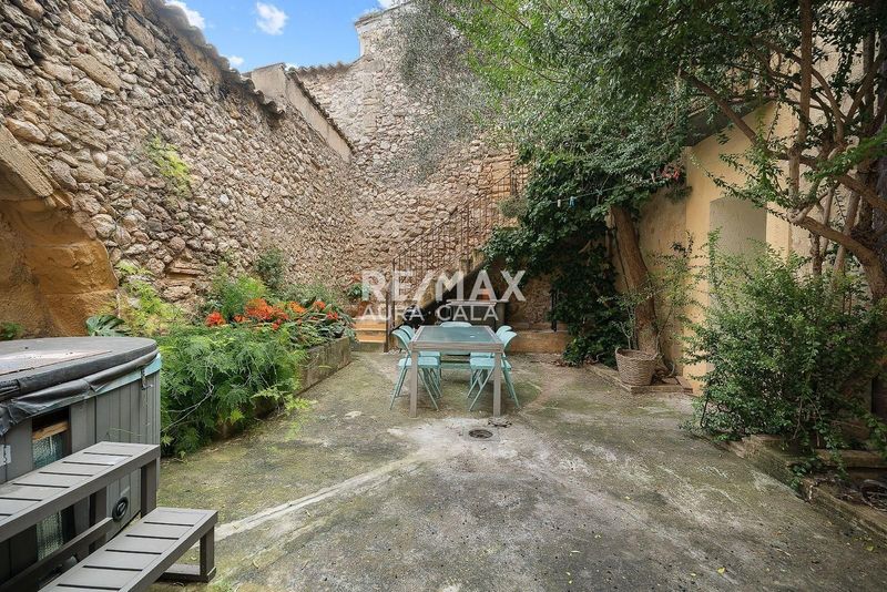 Adosado en venta Pollença, Baleares. Ref: 2381. RE/MAX AURA