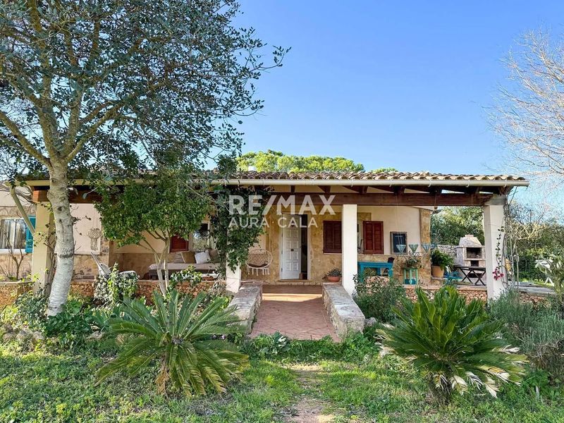 Chalet Independiente en venta Santa Margalida, Baleares. Ref: 2386. RE/MAX AURA