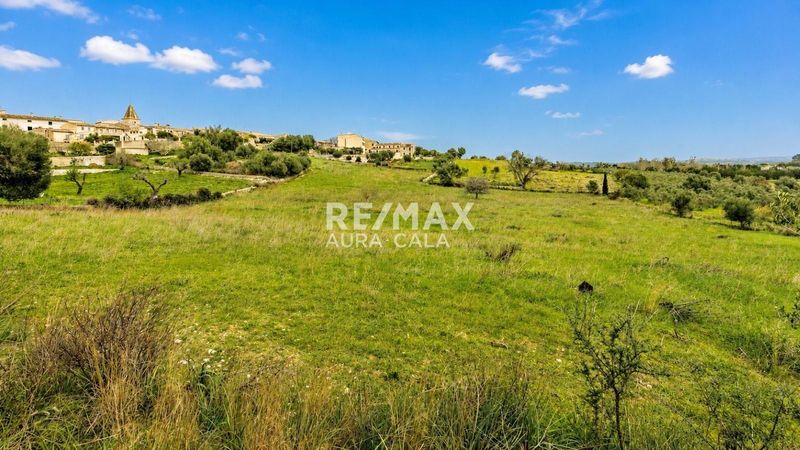 Parcela en venta Buger, Baleares. Ref: 2431. RE/MAX AURA