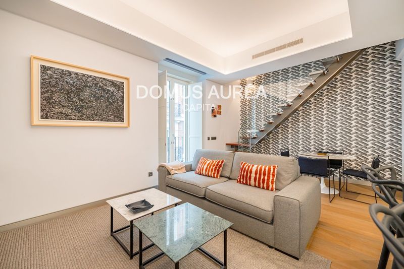 Duplex for rent Madrid. Ref: 2896. Domus Aurea Capital