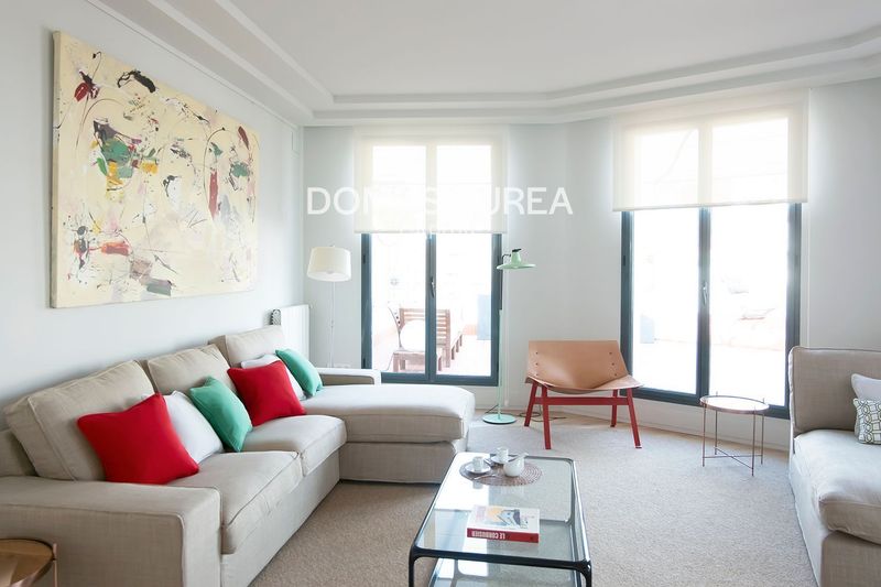 Penthouse for rent Madrid. Ref: 3488. Domus Aurea Capital