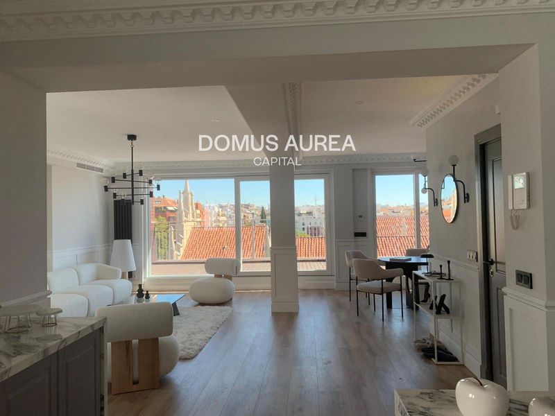 Ático en venta Madrid. Ref: 3811. Domus Aurea Capital