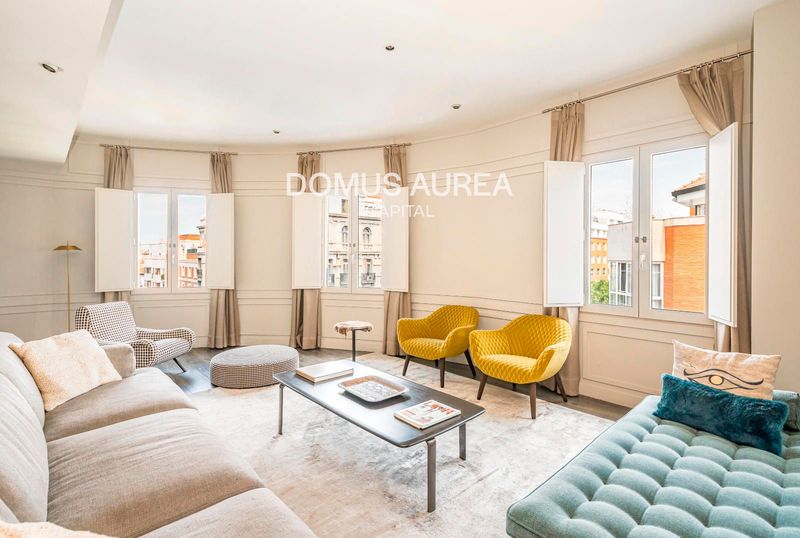Penthouse for rent Madrid. Ref: 5064. Domus Aurea Capital