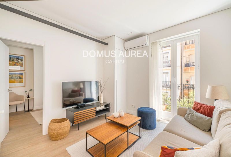 Flat for rent Madrid. Ref: 5082. Domus Aurea Capital