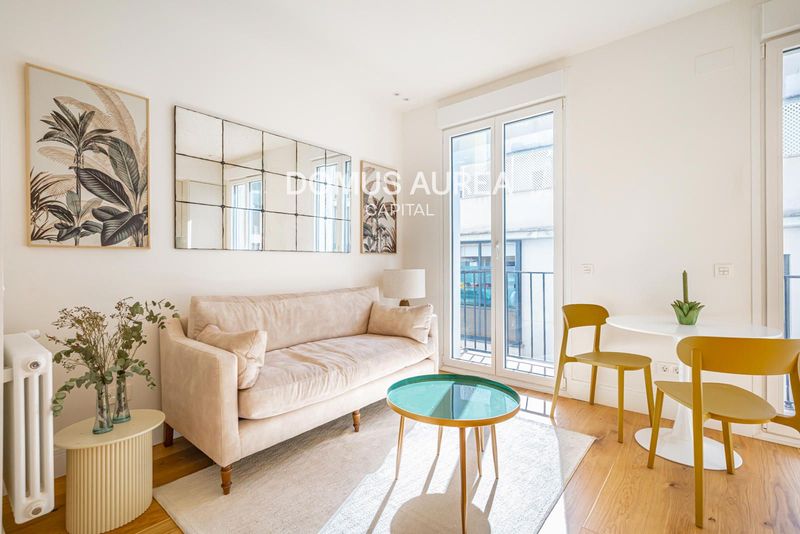 Flat for rent Madrid. Ref: 5327. Domus Aurea Capital