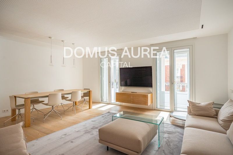 Duplex for rent Madrid. Ref: 5346. Domus Aurea Capital
