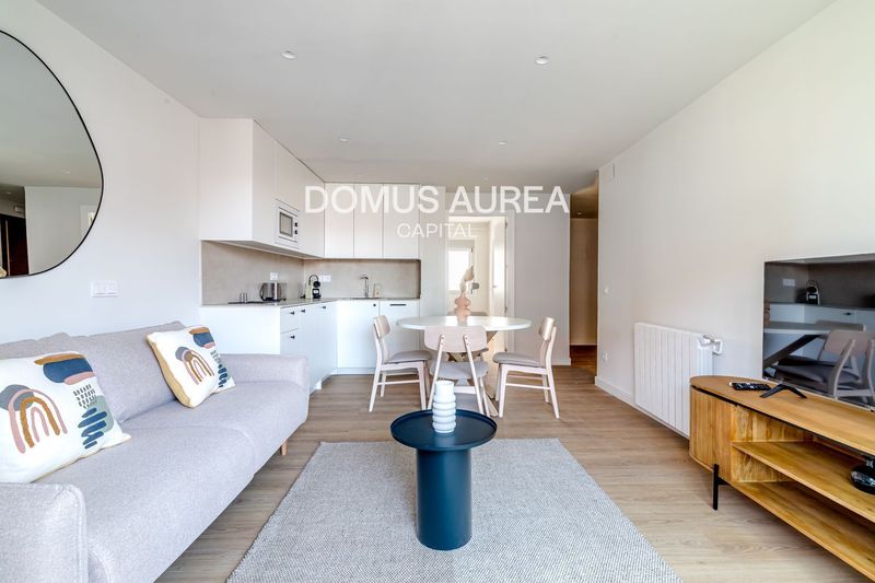 Flat for rent Madrid. Ref: 5354. Domus Aurea Capital