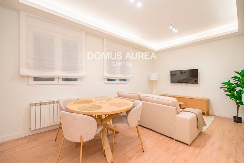 Flat for sale Madrid. Ref: 5398. Domus Aurea Capital