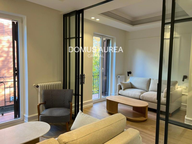 Flat for sale Madrid. Ref: 5400. Domus Aurea Capital