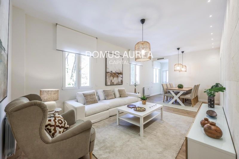 Piso en venta Madrid. Ref: 5449. Domus Aurea Capital