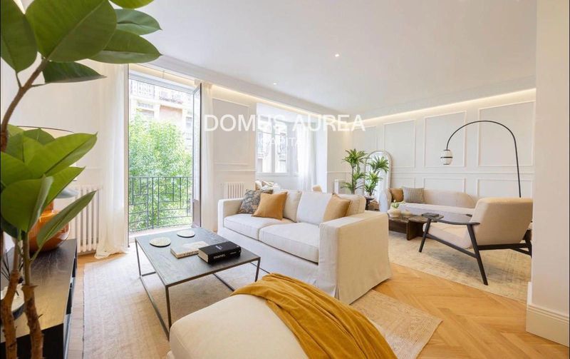 Piso en venta Madrid. Ref: 5464. Domus Aurea Capital